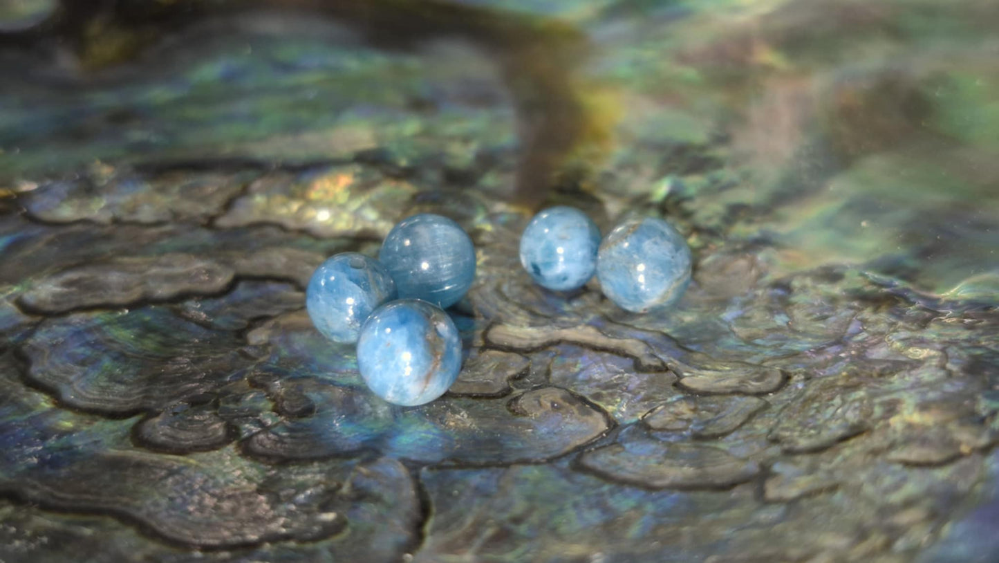 Fil de perles - Apatite bleue A