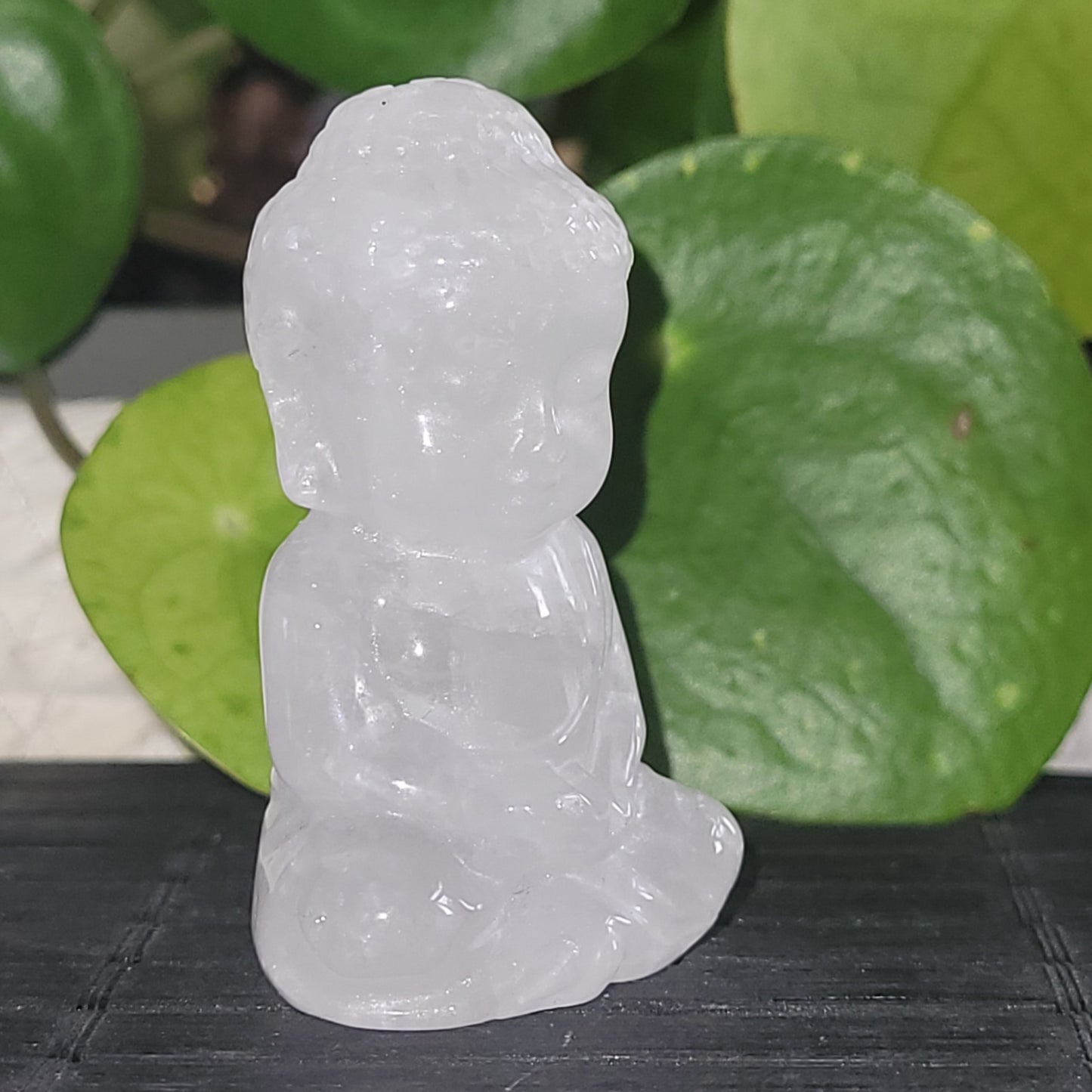 Bouddha en Cristal de Roche – Sculpture en pierre naturelle