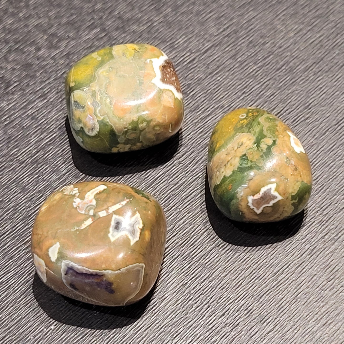 Rhyolite – Pierre roulée