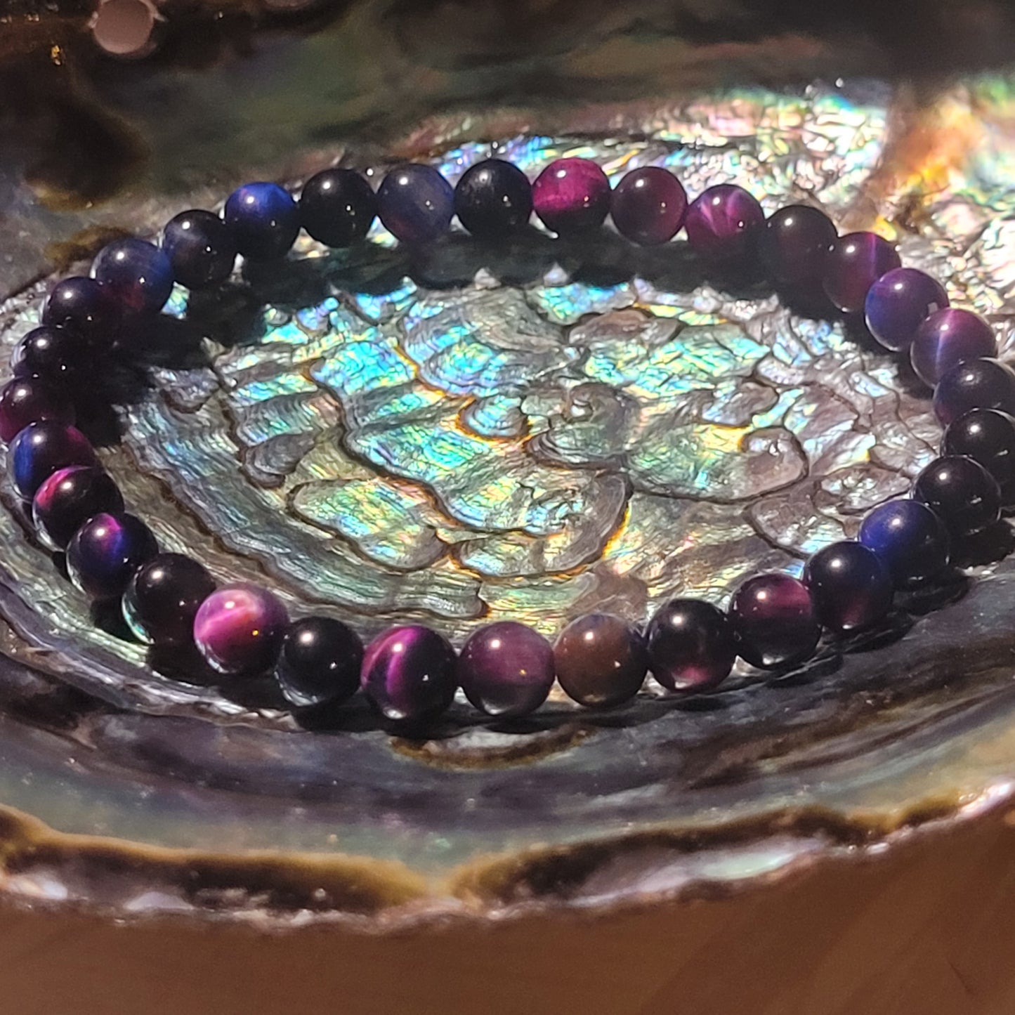 Bracelet Œil de Tigre Fuchsia / Bleu – Pierre naturelle teintée