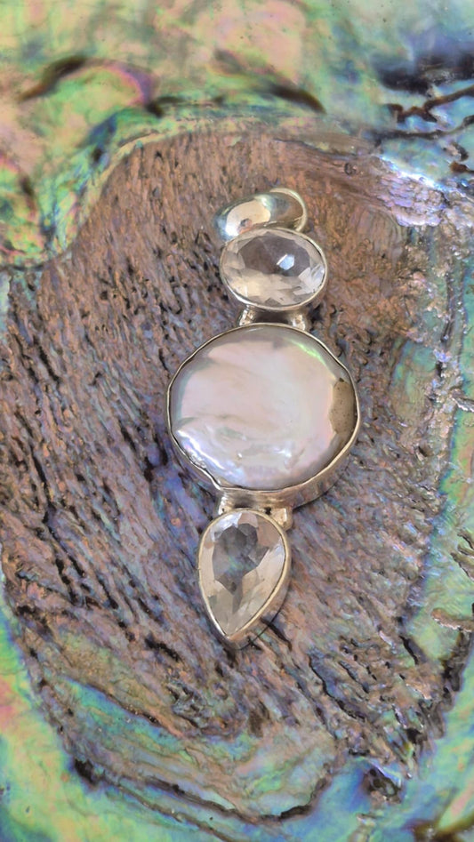 Pendentif Cristal de Roche, Citrine & Nacre – Bijou en argent