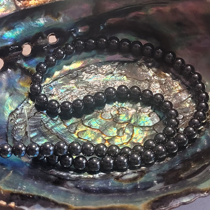 Fil de perles Hématite – Perles naturelles