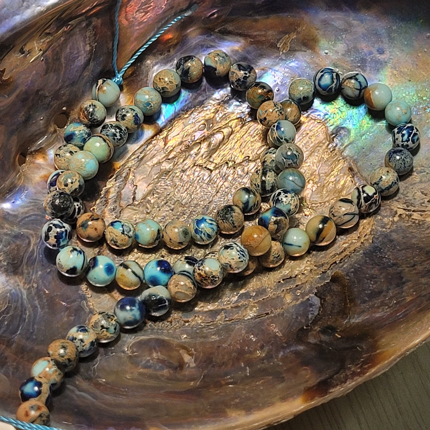 Fil de perles - Jaspe impériale bleue "Terre"