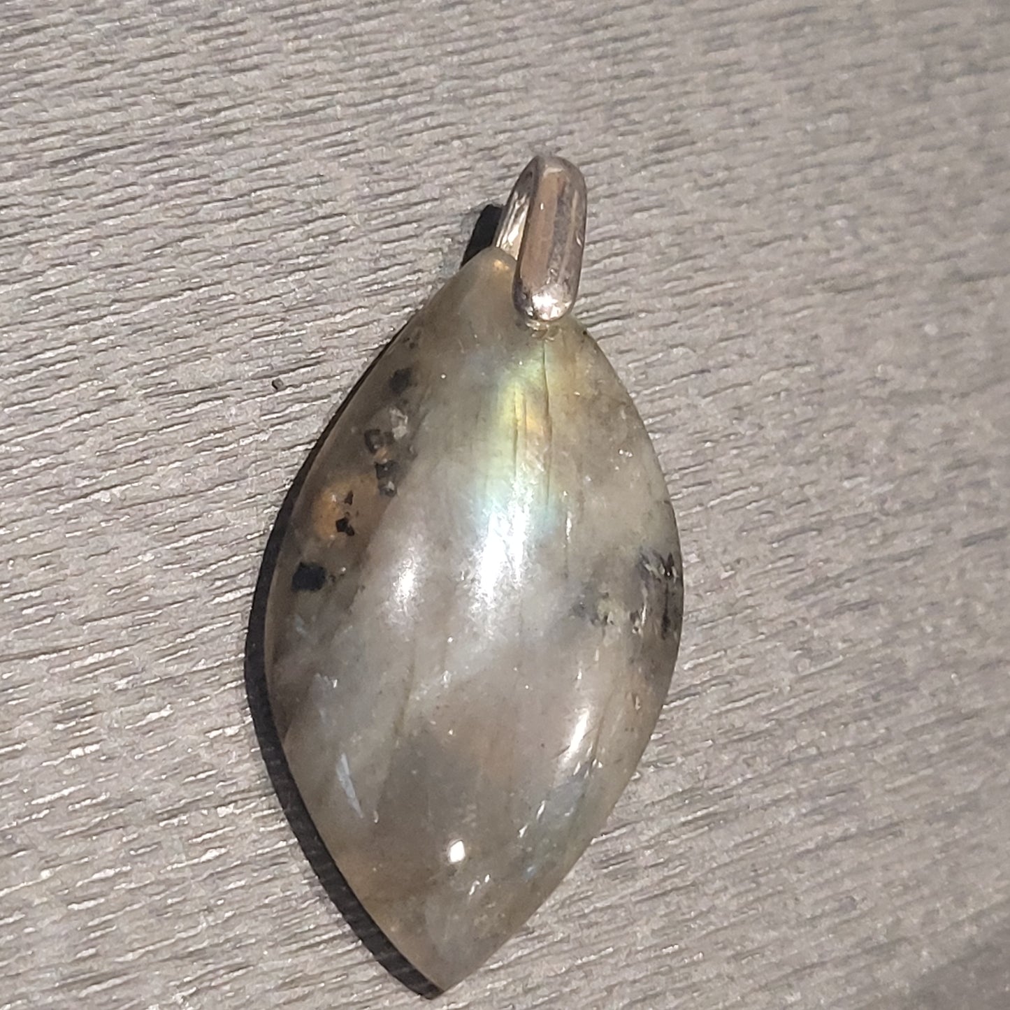 Pendentif Labradorite – Pierre naturelle