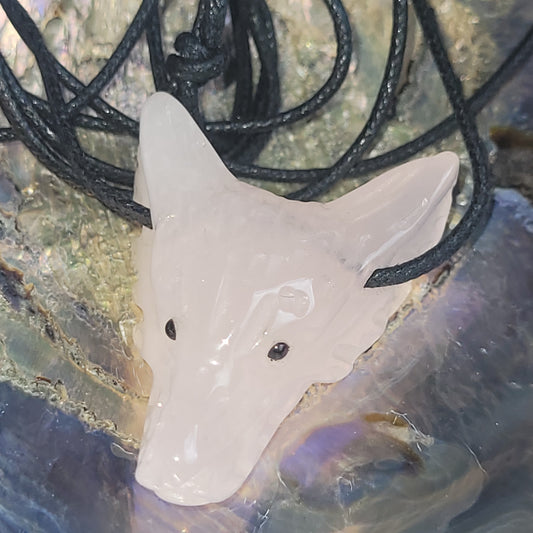 Pendentif Loup – Pierre Quartz Rose