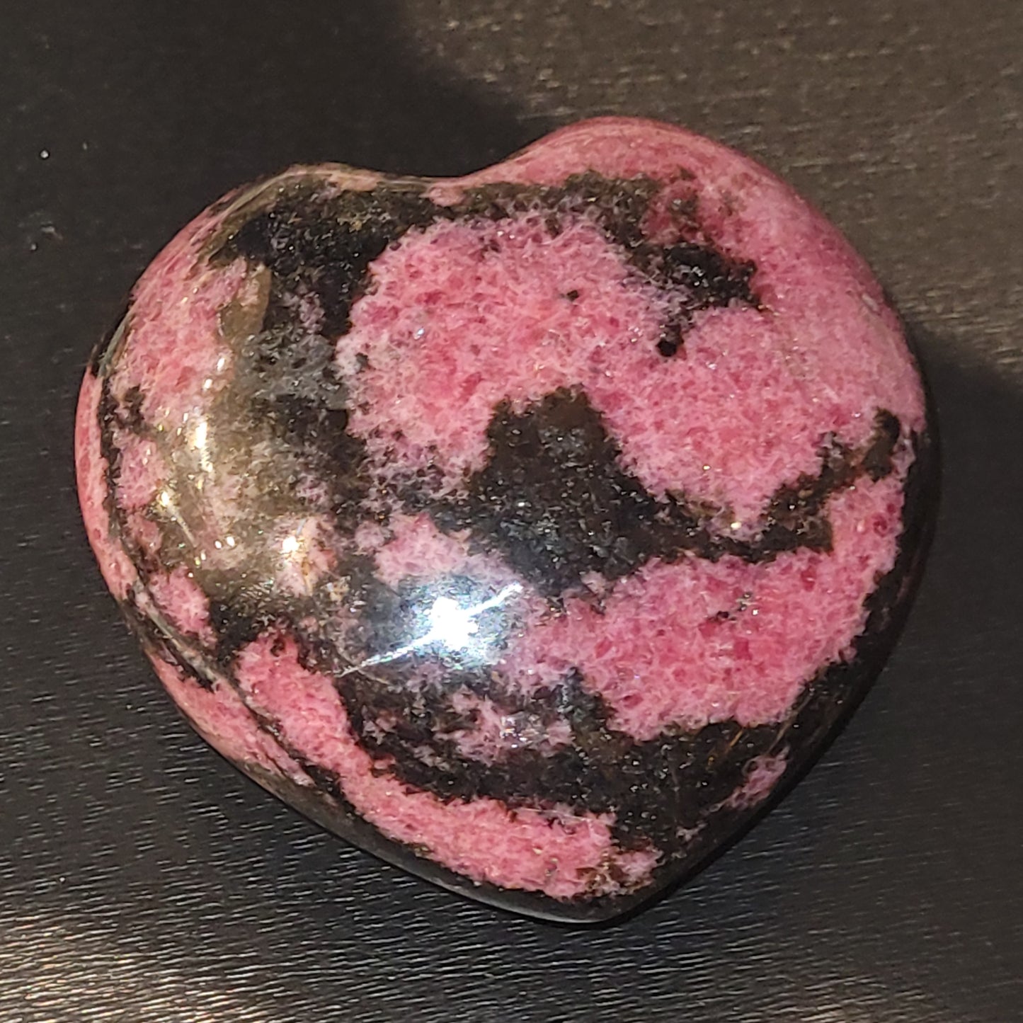 Rhodonite – Cœur 8 cm (460 g environ)