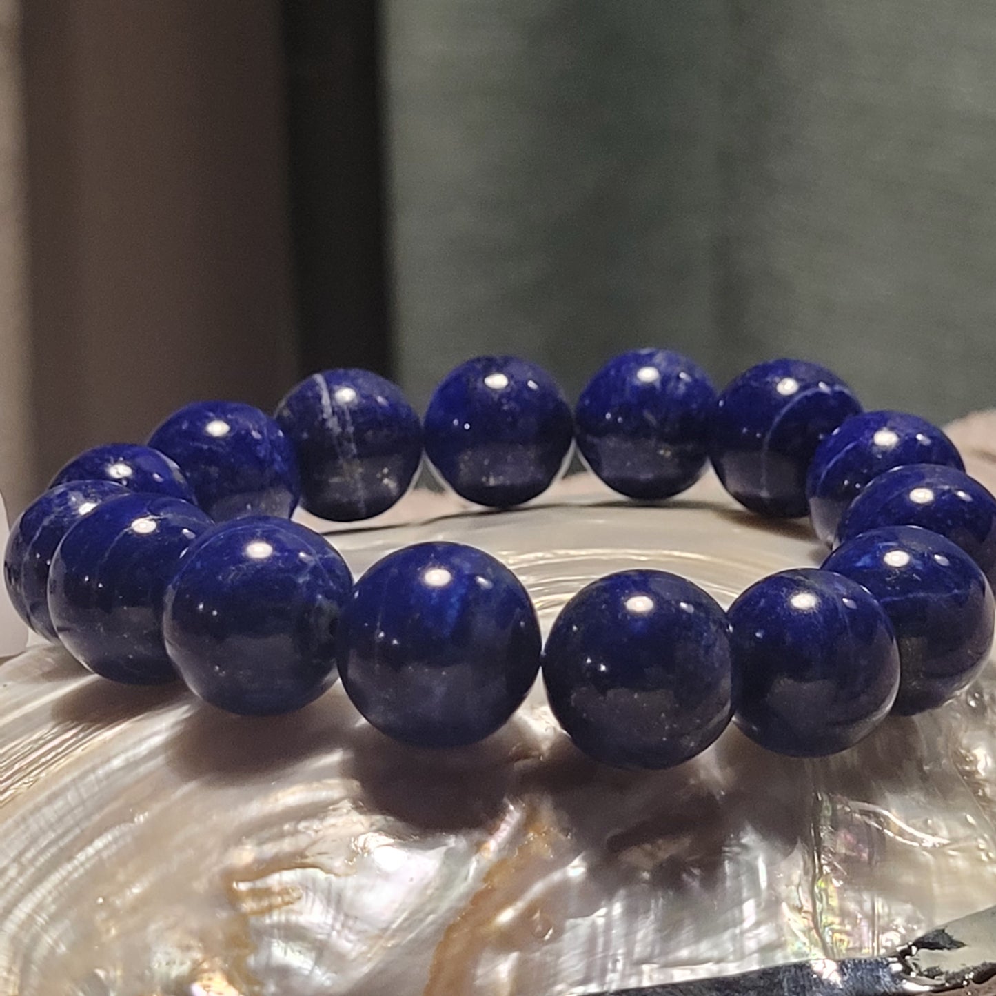 Bracelet Lapis-Lazuli – Pierre de vérité intérieure (14 mm)