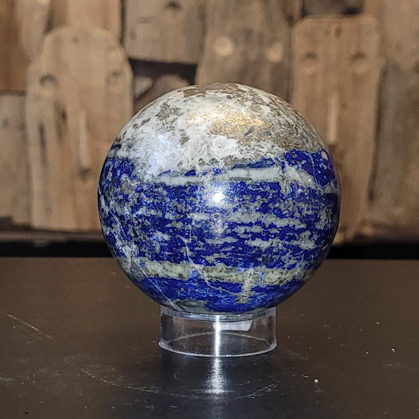 Sphère en Lapis-Lazuli – Pierre d’intuition (445 g / ~6 cm)