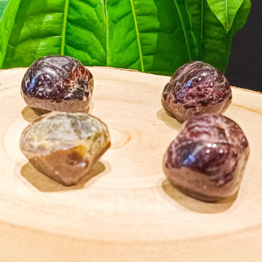 Grenat – Pierre roulée naturelle d’ancrage et de vitalité