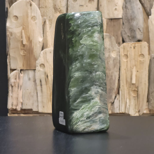 Jade Néphrite – Pierre polie