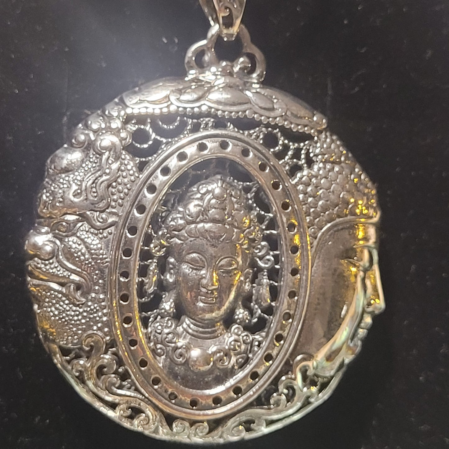 Pendentif Bouddha – Argent 925 ciselé