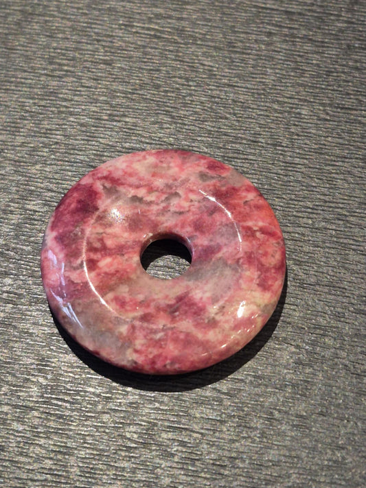 Donut Thulite