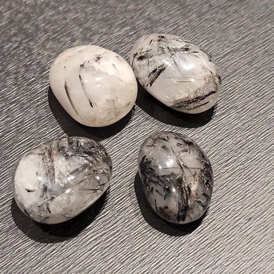 Quartz Tourmaline – Pierre roulée