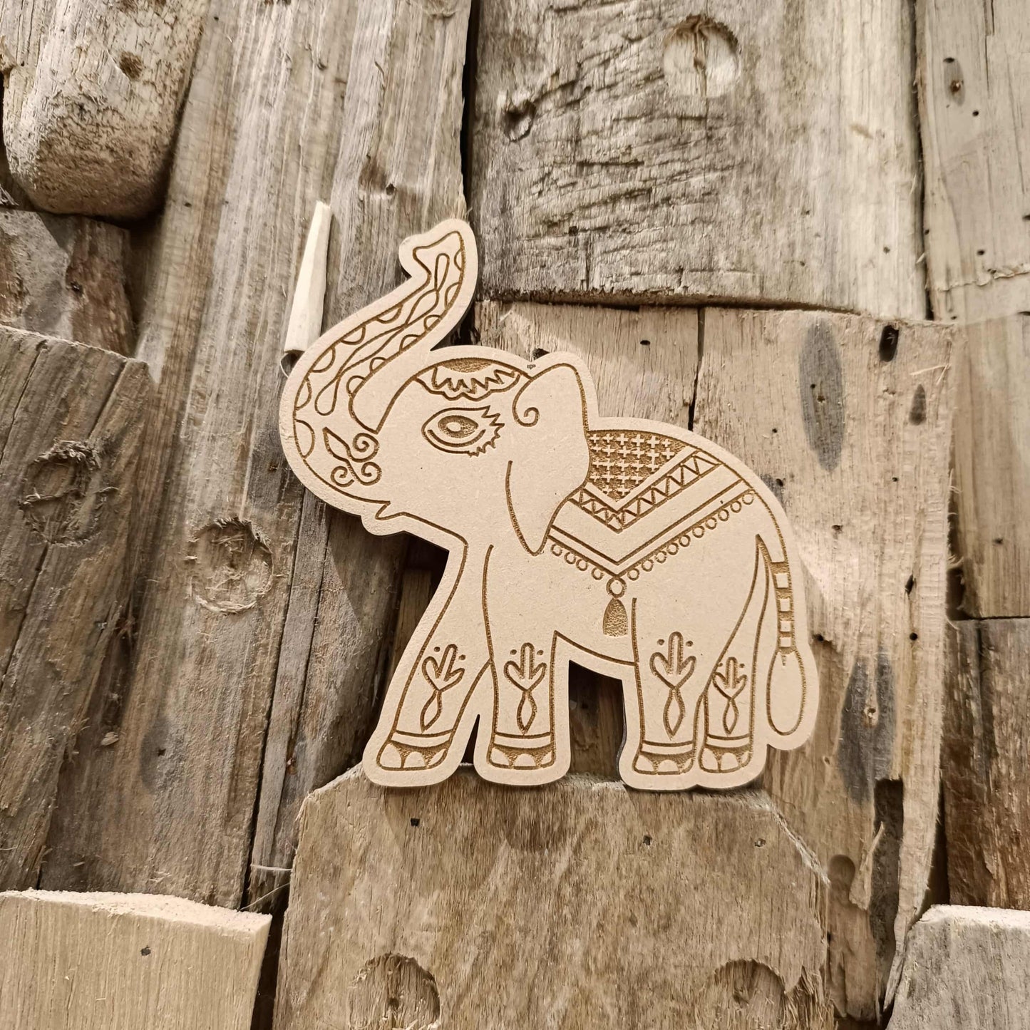 Éléphant Mandala – Décoration spirituelle